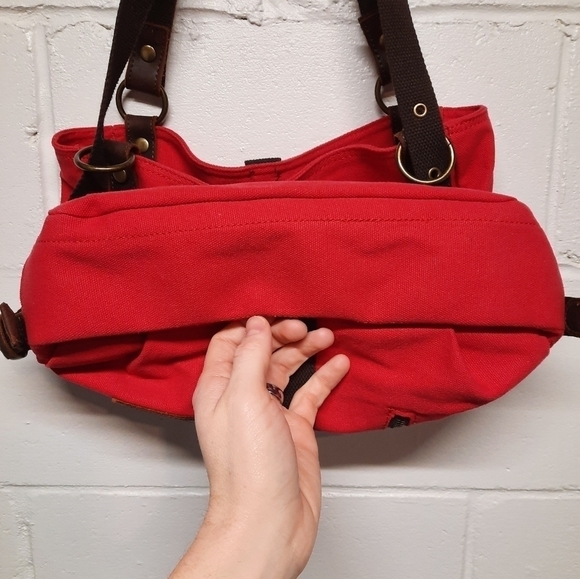 Red Shoulder Bag with Brown Accents - Picture 4 of 10